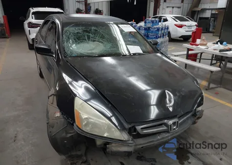 2003 Honda Accord 2.4 Ex из США, поврежденный, VIN 1HGCM56633A062812